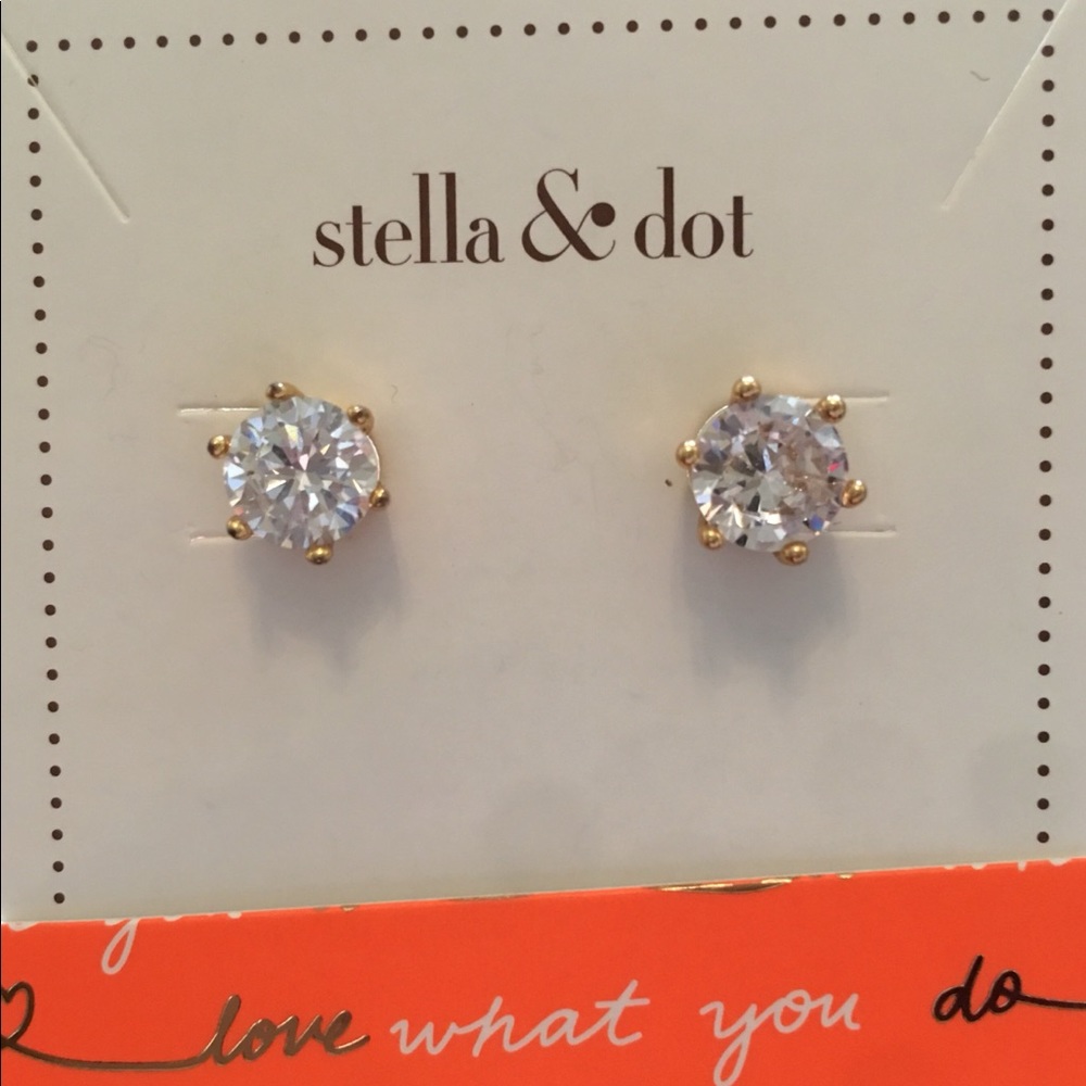 Stella and Dot Sparkle Studs